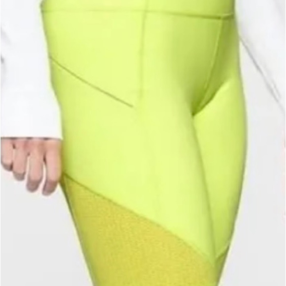 Athleta Contender 9” Biker Run Neon green/yellow Shorts. Small. NWOT.